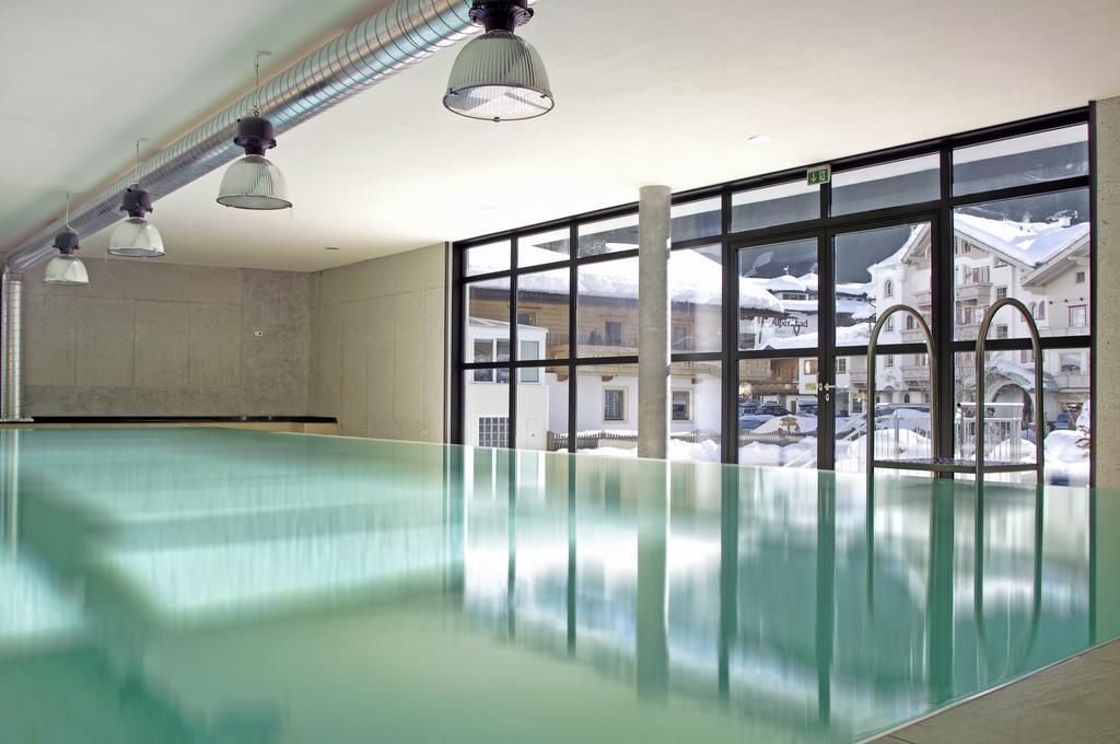 Hotel Edelweiss 겔로스 외부 사진