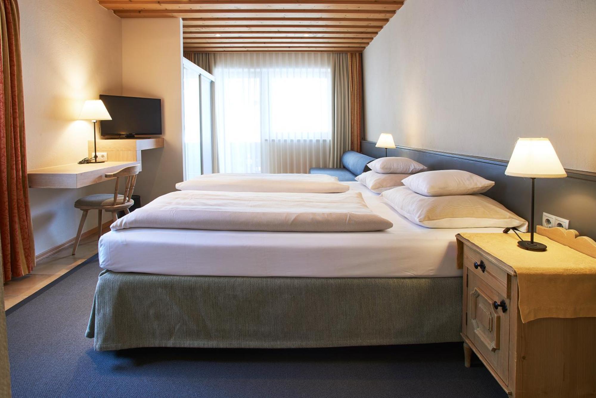 Hotel Edelweiss 겔로스 객실 사진